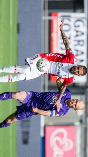 他需要在更 他需要在更